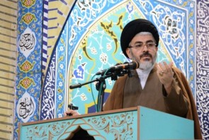 وحدت عامل اقتدار و تداوم پیروزی ملت عزیز ایران در مقابل دشمنان است وحدت عامل اقتدار و تداوم پیروزی ملت عزیز ایران در مقابل دشمنان است