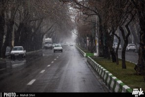 شدت بارش باران افزایش مییابد/مردم از ترددهای غیر ضروری در کنار رودخانهها و مسیرهای کوهستانی جدا خودداری کنند! مردم از ترددهای غیر ضروری در کنار روخانهها جدا خودداری کنند!