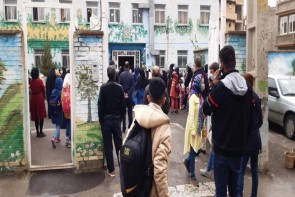 تشدید گره کور ترافیک کلانشهر ارومیه در پی بازگشایی مدارس تشدید گره کور ترافیک کلانشهر ارومیه در پی بازگشایی مدارس