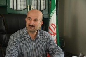 عدم همکاری بانکها اساسیترین مشکلات گروه تولیدی فولاد طی سالهای گذشته بوده و هست عدم همکاری بانکها اساسیترین مشکلات گروه تولیدی فولاد طی سالهای گذشته بوده و هست