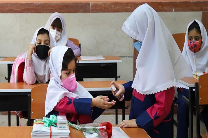 اخذ رضایت نامه از سوی مدیران مدارس از والدین دانش آموزان جهت مسئولیت سلامتی فرزندان اخذ رضایت نامه از سوی مدیران مدارس از والدین دانش آموزان جهت مسئولیت سلامتی فرزندان
