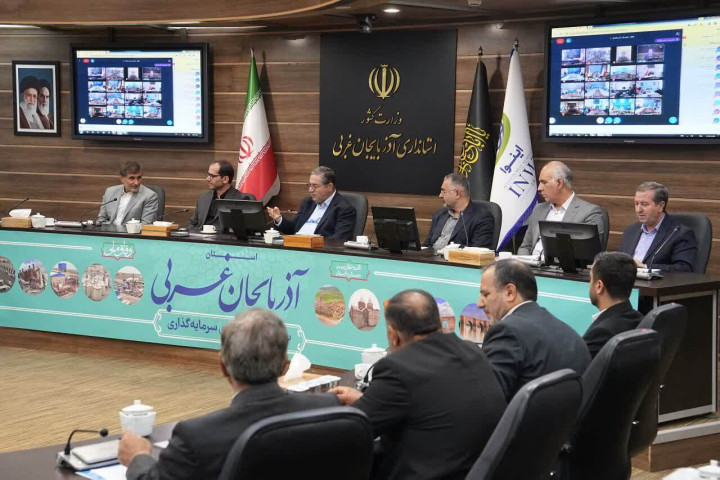 فرمانداران پرچم‌دار جهش توسعه در آذربایجان‌غربی باشند